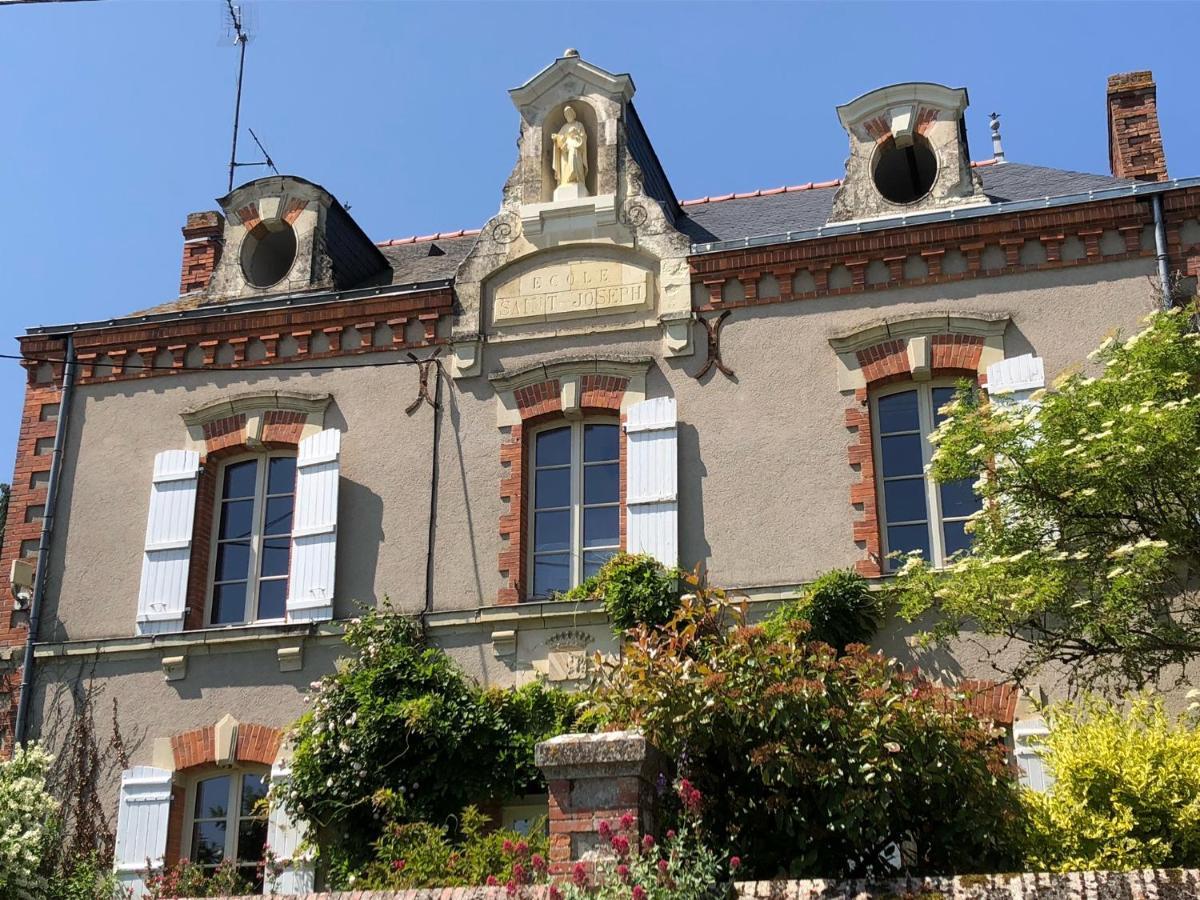 Chambres D'Hotes - Ancienne Ecole St Joseph Chanzeaux Exterior foto